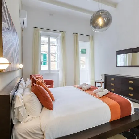 Σπίτι διακοπών Cosy 4br Townhouse In Sliema's Traditional Heart By 360 Estates