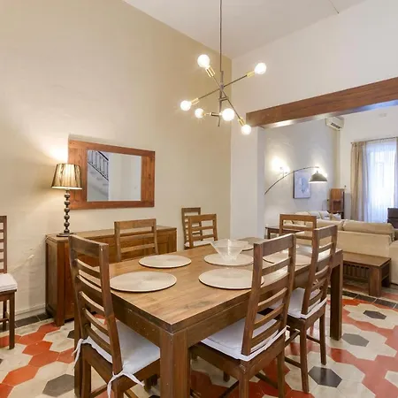 Cosy 4br Townhouse In Sliema's Traditional Heart By 360 Estates Holiday home *