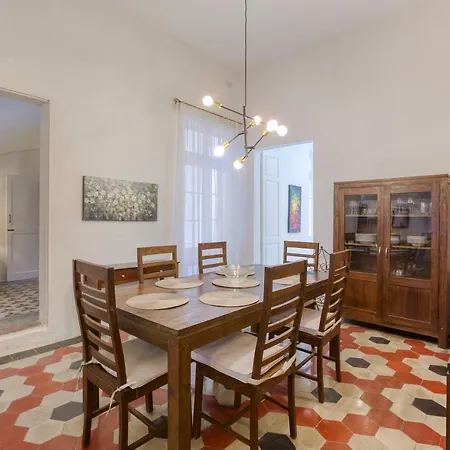 Holiday home Cosy 4br Townhouse In Sliema's Traditional Heart By 360 Estates *