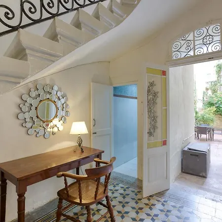 Cosy 4br Townhouse In Sliema's Traditional Heart By 360 Estates *